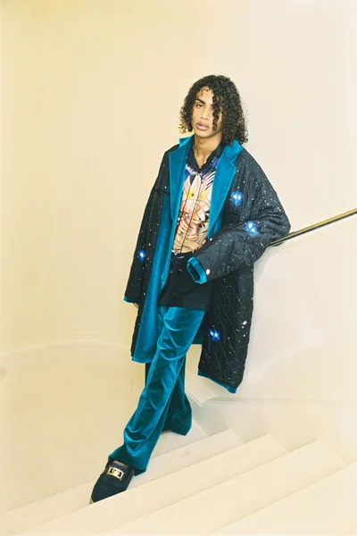 Look 17